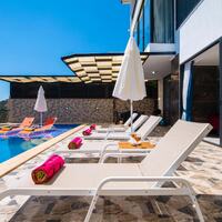 Villa İzo — 120