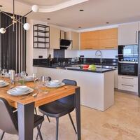 Villa Sweet — 12