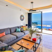 Villa Sweet — 16