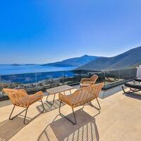 Villa Sweet — 17