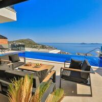 Villa Sweet — 18