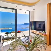Villa Sweet — 23