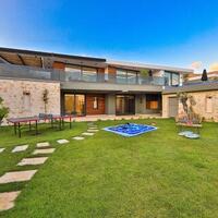 Villa Dreams — 29
