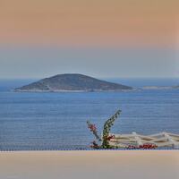Villa Dreams — 34