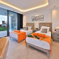 Villa Dreams — 49