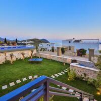 Villa Dreams — 74