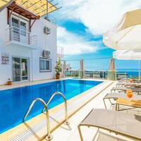 Villa Kaya — 1