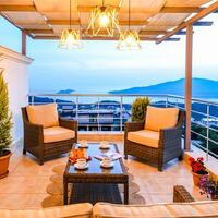Villa Kaya — 11