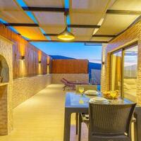 Villa Yaz 4 — 5