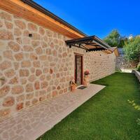 Villa Aden — 21