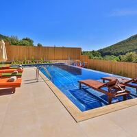 Villa Aden — 32