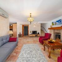 Villa Tashla — 13