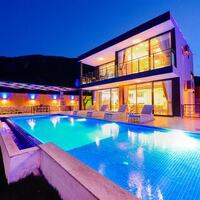 Villa Black Rose — 3