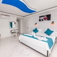 Villa Black Rose — 16