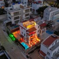 Villa Caledonia — 10