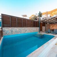 Villa Caledonia — 11