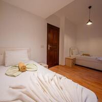 Villa Caledonia — 41