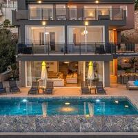 Villa Waratah — 13