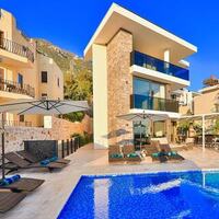 Villa Luxury — 9
