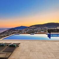 Villa Luxury — 10