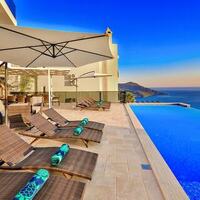 Villa Luxury — 13
