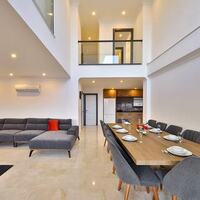 Villa Luxury — 16
