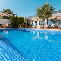 Villa Aklar 1 — 2