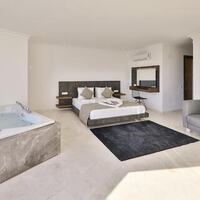 Villa Luxury — 23
