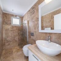 Villa Waratah — 44