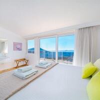 Villa Waratah — 45