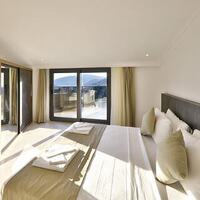 Villa Luxury — 40