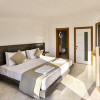 Villa Luxury — 41