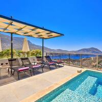 Villa Skylight — 18