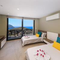 Villa Skylight — 47