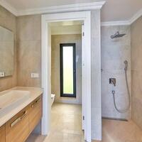 Villa Skylight — 48