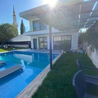 Villa Oreo — 2