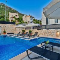Villa Cassa — 12