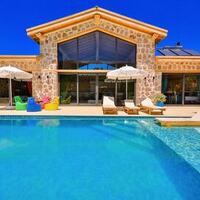 Villa Happiness — 2