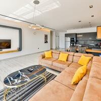 Villa Royal Romeo — 6