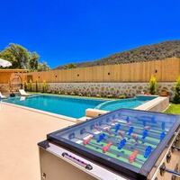 Villa Happiness — 11