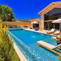 Villa Happiness — 55