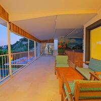 Villa Tepes — 72