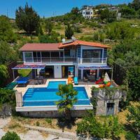 Villa Tepes — 77