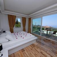 Villa Tiger Exclusive — 17