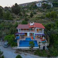 Villa Tepes — 83