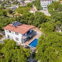 Villa Kaş Zade — 2