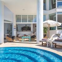 Villa Toros — 4