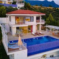 Villa Oscar — 8