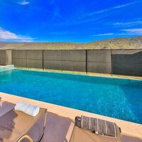 Villa Tawny — 15