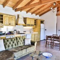 Villa Tawny — 22